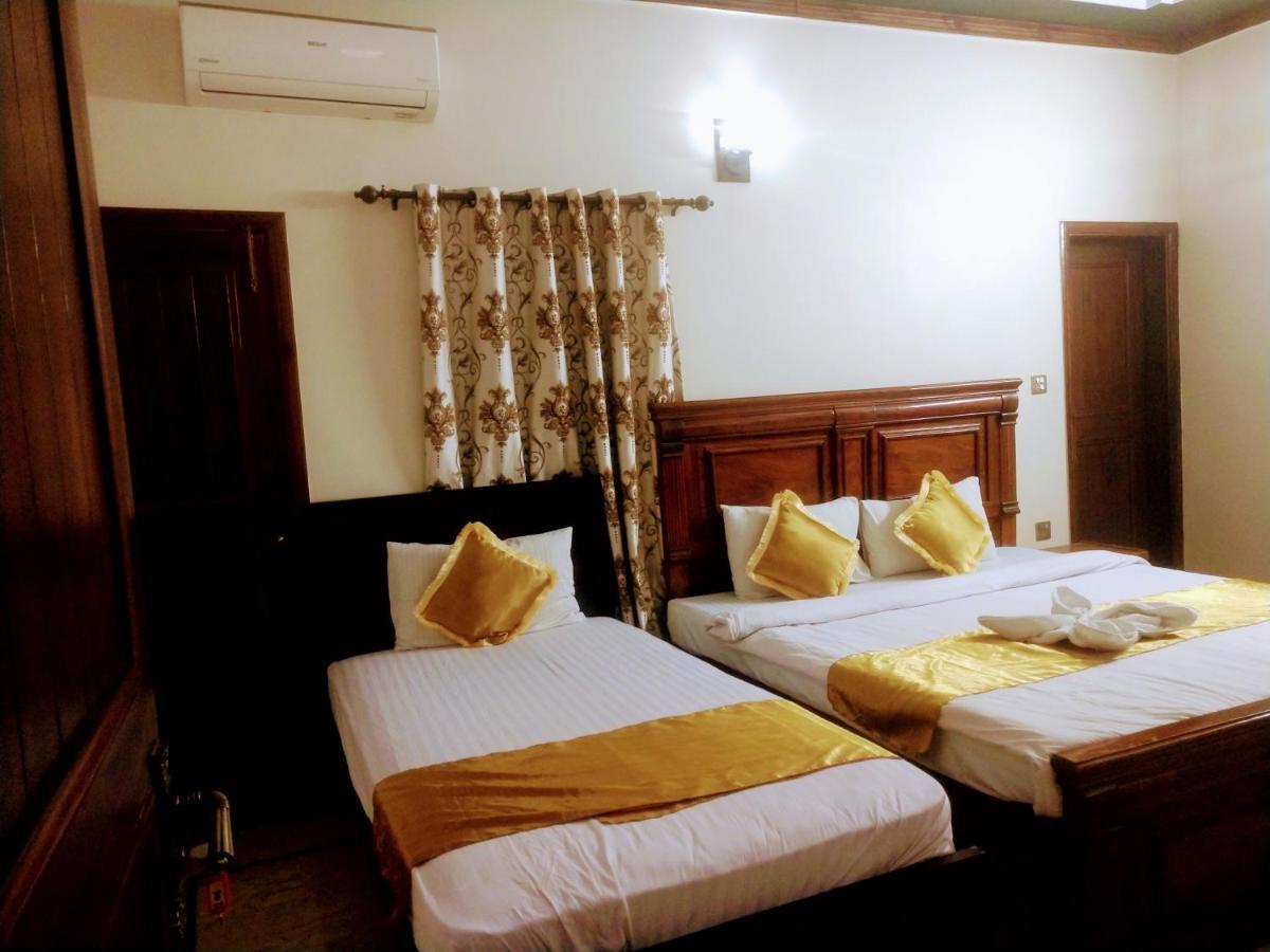 Luxury Living Rooms Near Agha Khan, Millennium, Nueplex Karachi Eksteriør billede